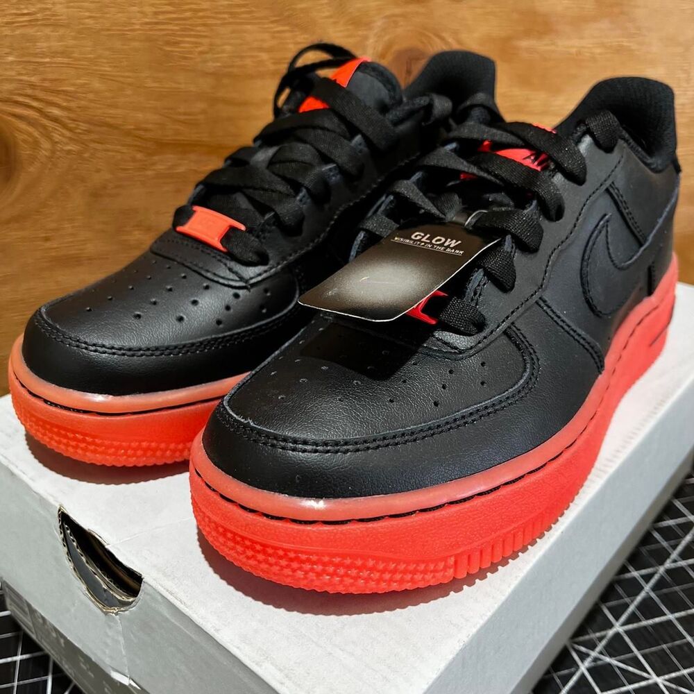 Nike Black Trainers